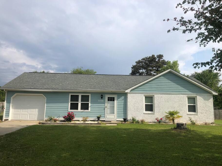 Cozy Home In Central Morehead 5Min From The Beach Morehead City Exterior photo
